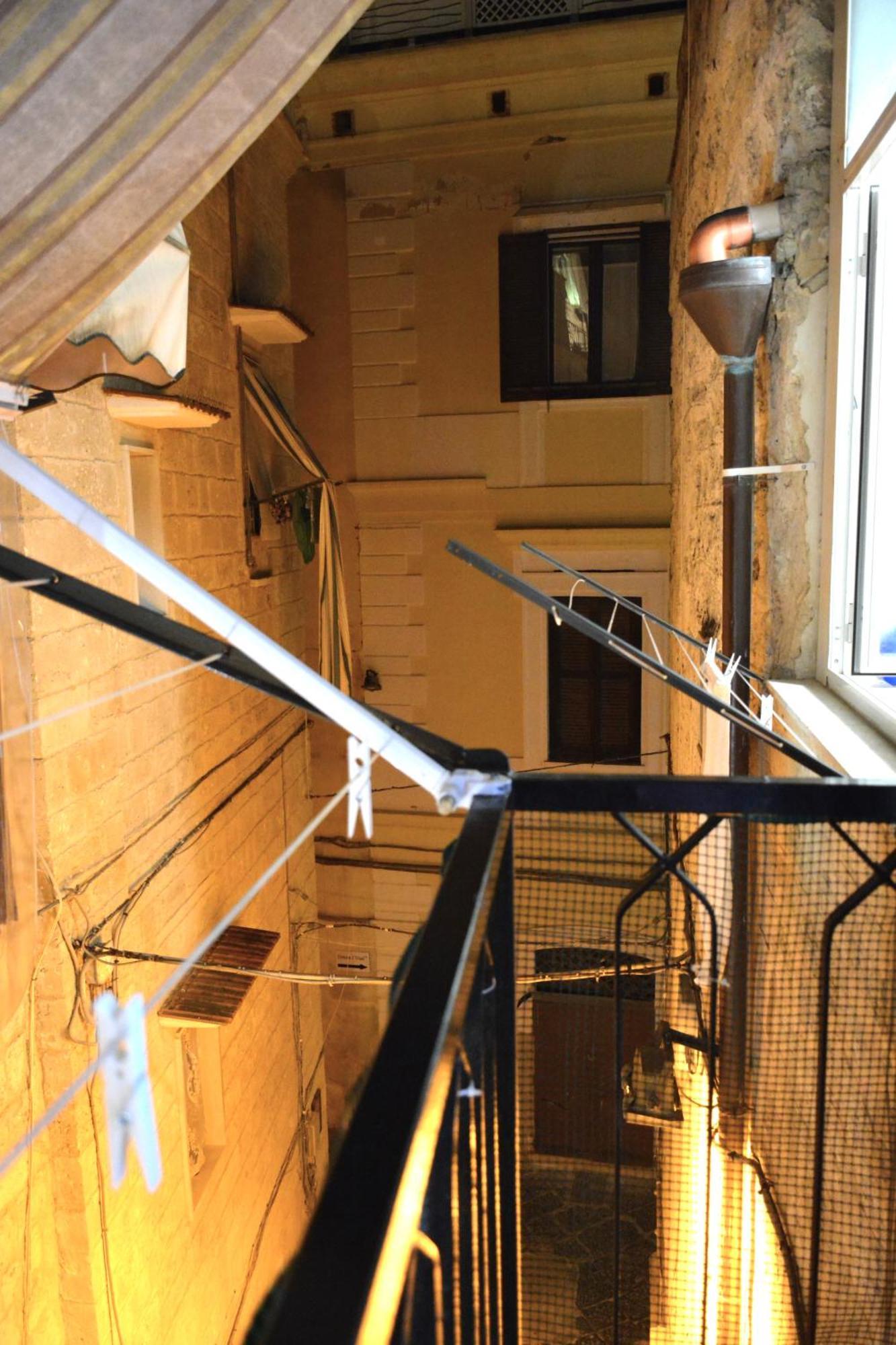 Casa Chloe - Vicino Al Porto E Basilica San Nicola Apartment Bari Bagian luar foto